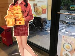 -麦当劳(乳山路店)