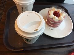 -星巴克臻选(盐城金鹰聚龙湖店)