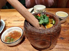 -老滇山寨•云南特色菜•地方菜•民族风情歌舞表演(金碧店)