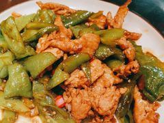 -东来菜馆•手抓海鲜家常菜•海鲜锅贴(鸽子窝店)