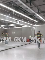 -5KM舞蹈街舞工作室