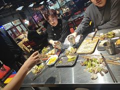 -马路牙子烧烤音乐酒馆(望京店)