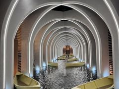 -涨巢·潮玩水疗局