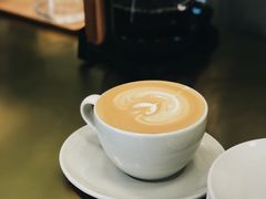 黑芝麻牛轧糖拿铁-KYO COFFEE(胶州路店)