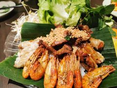 -大头虾越式风味餐厅(光明广场店)