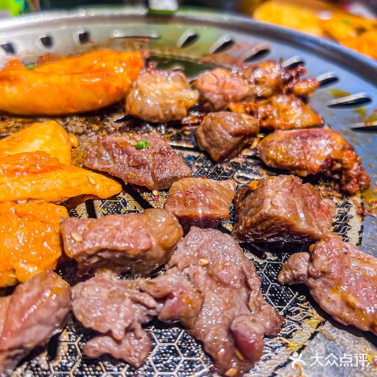 六里桥这家烤肉只需50💰➕吃到扶墙出‼️