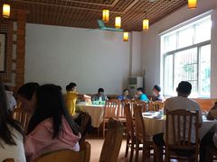 -罗浮山葛仙居菜馆