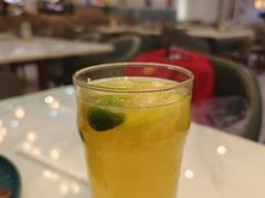 -丽莎沙拉轻食餐厅(国贸店)