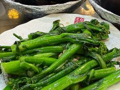 招牌芥兰-红星光发煲仔饭(文海店)