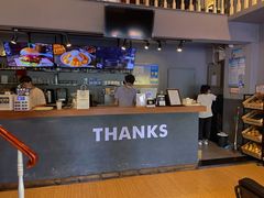 -Thanks美式餐厅(汉堡咖啡店)
