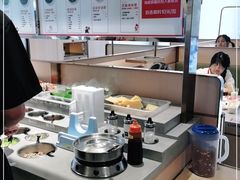 自助取餐区-海底捞火锅(新松江路店)