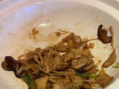 菌菇小炒皇-西北45°(世茂广场店)