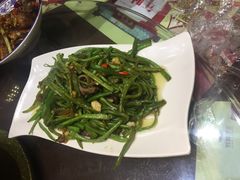 -刘胖子家常菜·蹄花焖藕(兴业店)