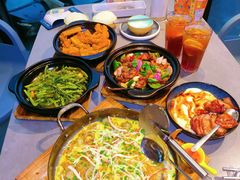 -荣记·囍粤茶餐厅(花都店)