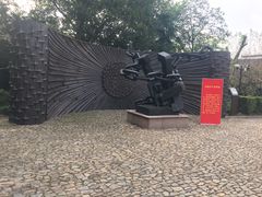 -上海市龙华烈士陵园