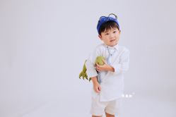 -苹果树儿童摄影工作室