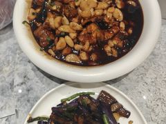 -聚丰园•湖鲜餐厅(阿红私房菜梅石路店)