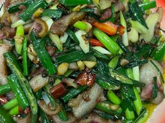 辣炒猪拱嘴-江湖黑大兔(杨家坪店)