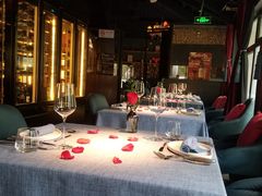 -弦月窗LUNETTE BY AMANDA(复兴路店)