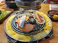-青瓦炭韩潮烤肉(花园道店)