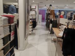 -优衣库(南京建邺万达广场店)