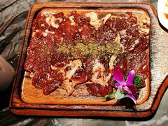 -热火朝天鲜切牛肉火锅(南强街巷店)