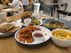 -HELLO 27 意面·沙拉·帕尼尼