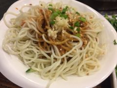 -川成串·自助串串香火锅(朝阳店)