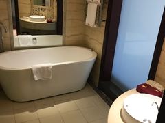 -东莞塘厦三正半山温泉酒店·沙利文西餐厅
