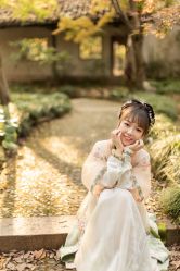 -一揽芳华汉服旗袍体验馆(拙政园店)