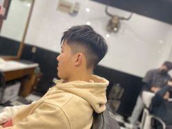 -MARTIN'S BARBER SHOP男士理发馆