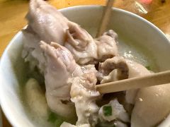 -雷祖芳老妈蹄花店