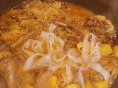 -小媳妇铁锅炖(安华街店)