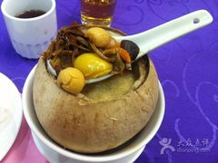 原盅椰王炖珍菌汤---19蚊/位-佛有缘素食馆·荔湾老字号(陈家祠首店)