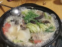 -阿婆情腊排骨火锅(金虹路店)