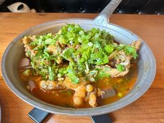 -炉小二铜锅牛蛙•川湘菜(三里屯店)