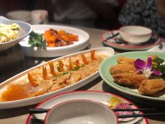 -新白鹿餐厅(金鹰新街口店)