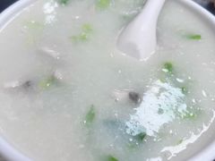 鱼片粥-燊意布拉肠云吞面(中山四路店)