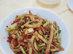 -笨罗卜浏阳菜馆(太平街店)