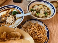 -正南齐北·老街糯米团(洪崖洞店)