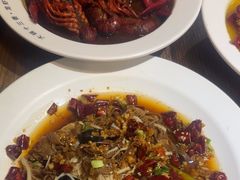 -叶派龙虾•招牌香辣蟹·海鲜(中海国际店)
