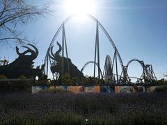 -七彩云南欢乐世界