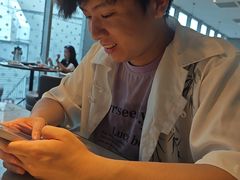 -必胜客(上海新南方商城PH店)