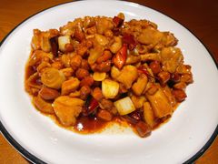 宫保鸡丁-川菜故事(光谷步行街店)