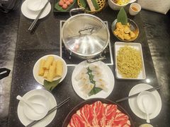手工生面-一哥澳门豆捞 · 十七年经典澳门火锅(四季天地店)