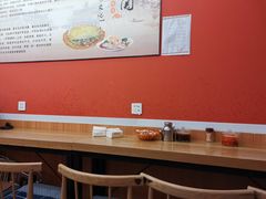 -左左香老潼关肉夹馍(龙山一路店)