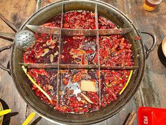 -周小明火锅(黑金冠社区店)