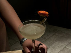 -Hideout Hookah Lounge·隐觅地