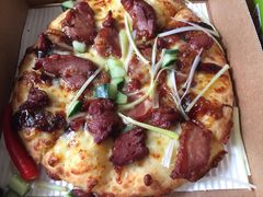 -必胜客(宝杨路宅急送店)