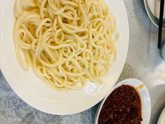 -汗腾格里·风味餐厅(新疆驻京办店)
